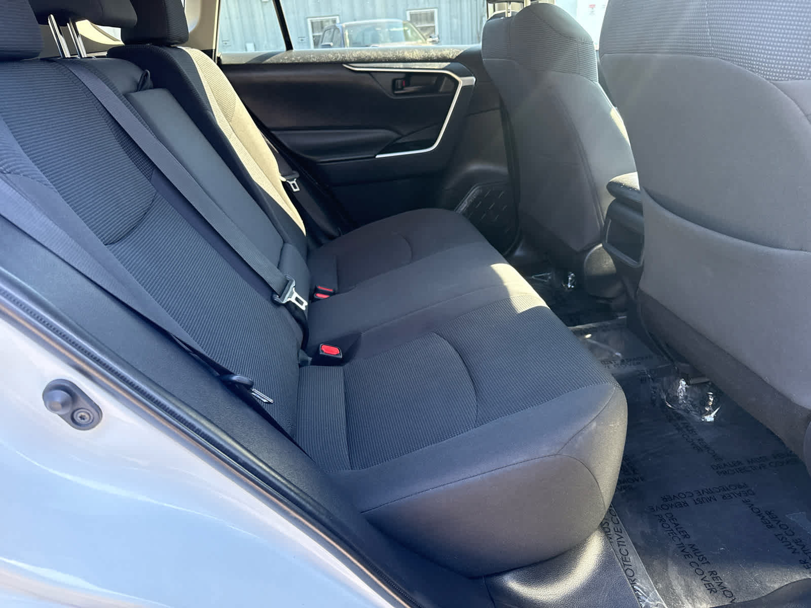 Used 2019 Toyota RAV4 LE w/ Carpet Mat Package AWD/4WD image 14