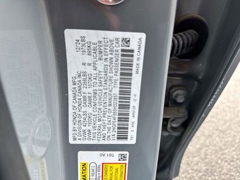 Used 2025 Honda Civic Sport image 28