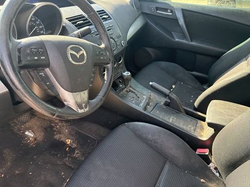 Used 2012 MAZDA MAZDA3 i Touring FWD image 9