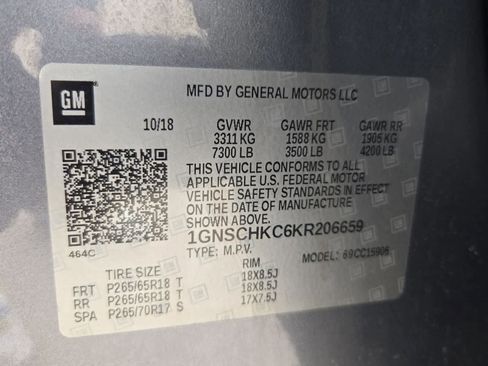 Used 2019 Chevrolet Suburban LT RWD image 35