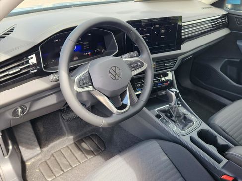 New 2025 Volkswagen Jetta S image 9