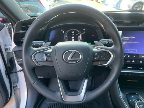 Used 2023 Lexus RZ 450e Premium image 13