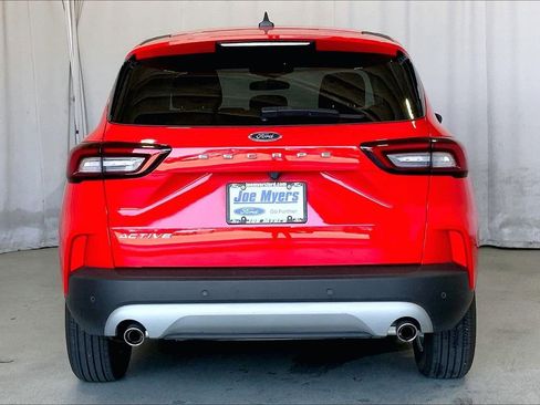Used 2024 Ford Escape Active w/ Tech Pack #1 FWD image 4