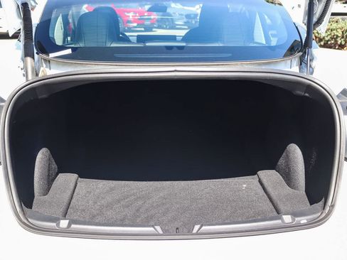 Used 2023 Tesla Model 3 Standard Range RWD image 29
