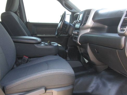 Used 2021 RAM 2500 Tradesman w/ Protection Group AWD/4WD image 13