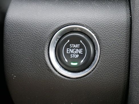 Used 2024 GMC Acadia Denali image 26