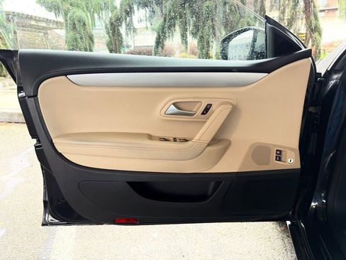 Used 2015 Volkswagen CC Sport image 21