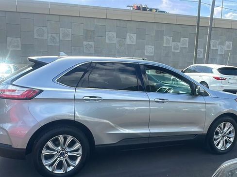 Used 2020 Ford Edge Titanium w/ Equipment Group 301A FWD image 7