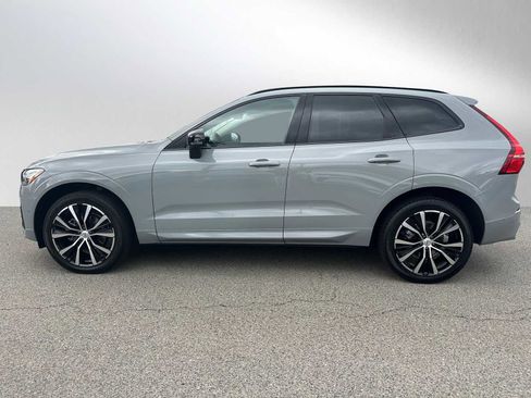 Certified 2025 Volvo XC60 B5 Plus AWD/4WD image 7