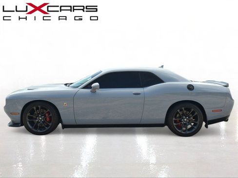Used 2021 Dodge Challenger R/T Scat Pack w/ Plus Package RWD image 4