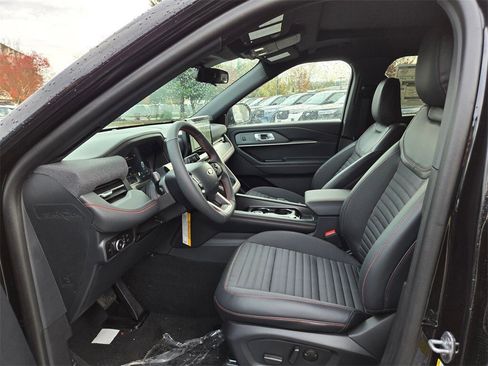 New 2026 Ford Explorer ST-Line image 12