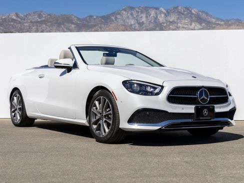 Certified 2023 Mercedes-Benz E 450 Cabriolet image 8