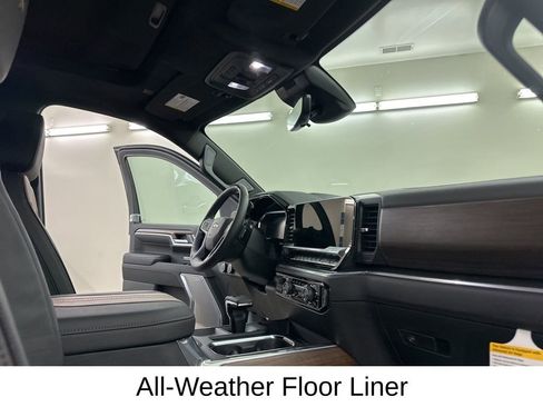 New 2026 Chevrolet Silverado 1500 High Country AWD/4WD image 17