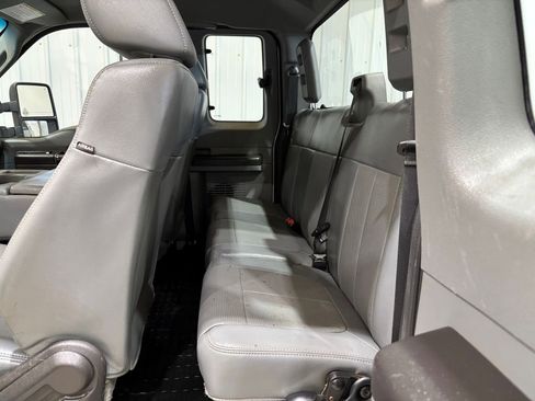 Used 2014 Ford F250 XL w/ Power Equipment Group image 13