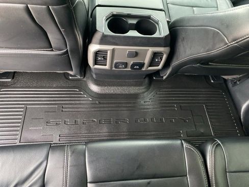 Used 2020 Ford F250 Lariat w/ Lariat Value Package image 25