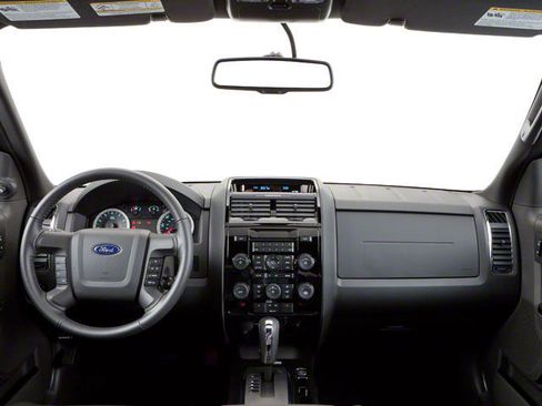 Used 2010 Ford Escape XLT FWD image 7