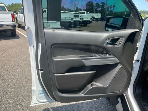 Used 2022 Chevrolet Colorado ZR2 AWD/4WD image 10