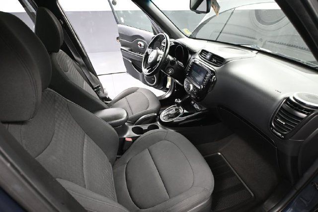 Used 2014 Kia Soul ! w/ Sun & Sound Package FWD image 38