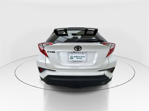 Used 2021 Toyota C-HR LE image 7