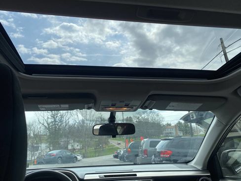 Used 2015 Toyota RAV4 XLE w/ Outdoor Package image 8