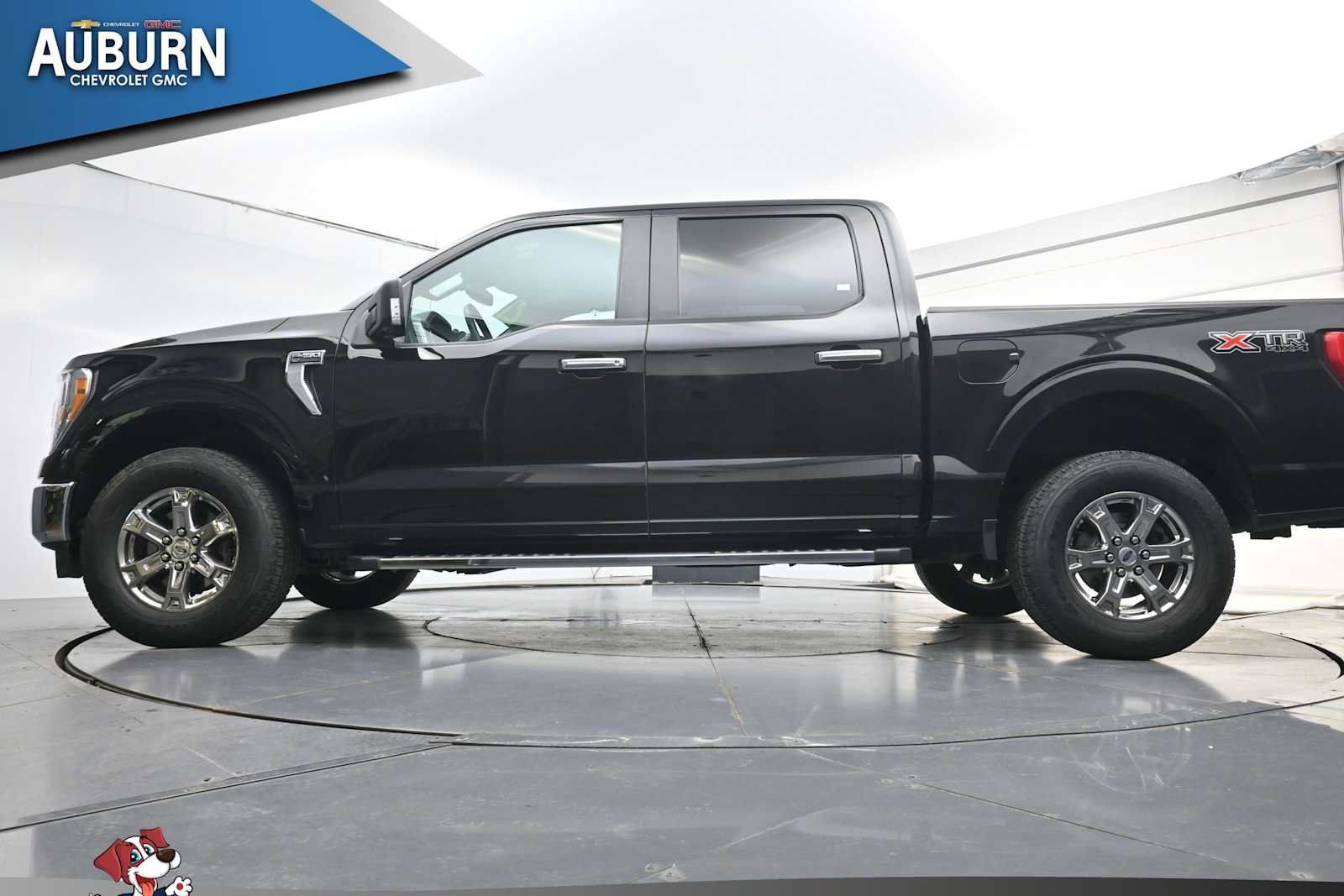 Used 2021 Ford F150 XLT w/ XTR Package AWD/4WD image 22
