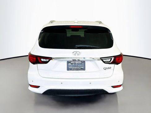 Used 2019 INFINITI QX60 Luxe w/ Essential Package FWD image 6