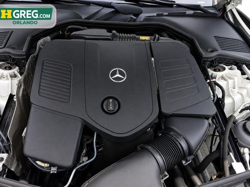 Used 2022 Mercedes-Benz C 300 Sedan w/ Exclusive Trim Package image 19