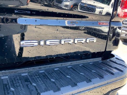 Used 2019 GMC Sierra 1500 Denali w/ Denali Ultimate Package AWD/4WD image 8