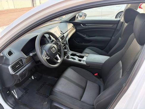 Used 2020 Honda Accord EX image 6