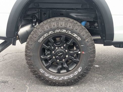 New 2026 RAM 2500 4x4 Crew Cab image 12