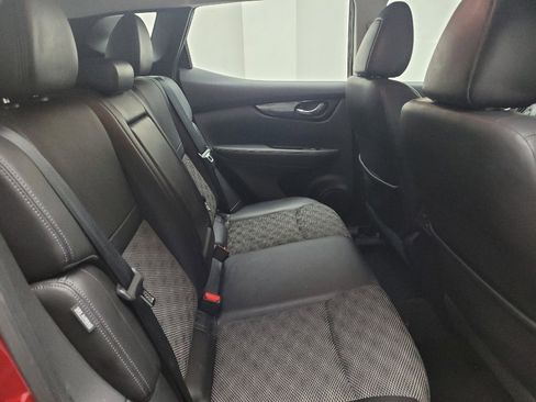 Used 2021 Nissan Rogue Sport SV w/ Technology Package AWD/4WD image 19