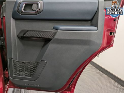 Certified 2025 Ford Bronco Heritage Edition AWD/4WD image 28