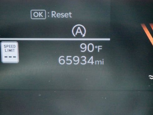 Used 2025 Kia Sorento S FWD image 22