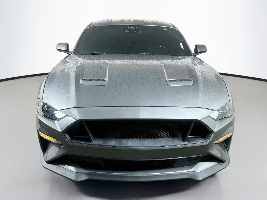 Used 2022 Ford Mustang GT Premium w/ GT Performance Package RWD image 2