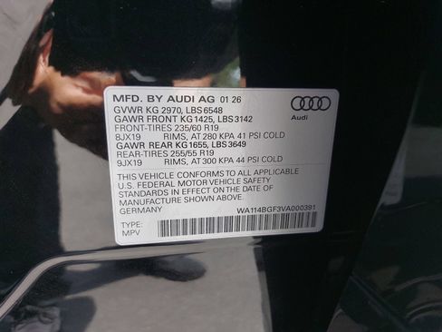 New 2027 Audi Q6 e-tron Premium AWD/4WD image 40