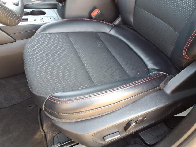 Used 2026 Ford Escape ST-Line AWD/4WD image 14