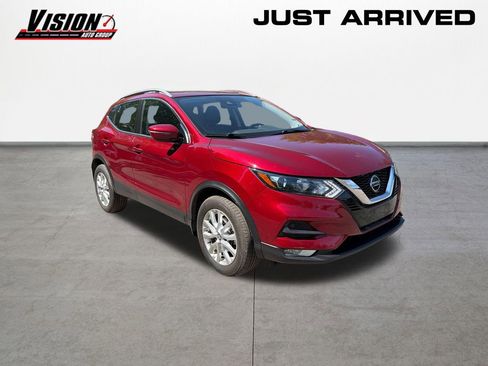 Used 2021 Nissan Rogue Sport SV AWD/4WD image 3