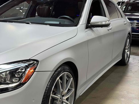 Used 2018 Mercedes-Benz S 560 Sedan image 49