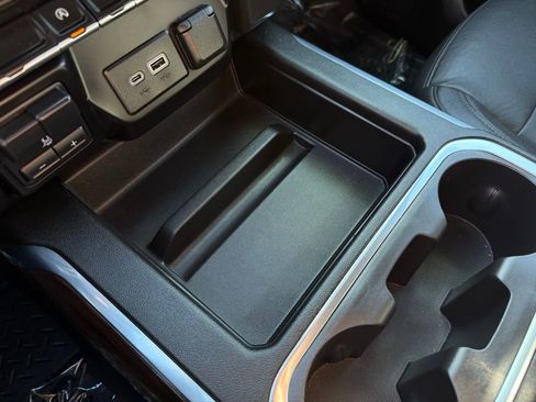 Used 2021 GMC Sierra 1500 SLT w/ SLT Premium Package image 27