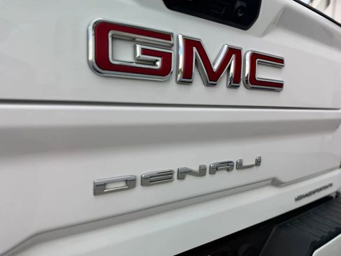 Used 2020 GMC Sierra 3500 Denali w/ Denali Ultimate Package AWD/4WD image 24