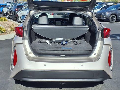 Used 2018 Toyota Prius Prime image 16