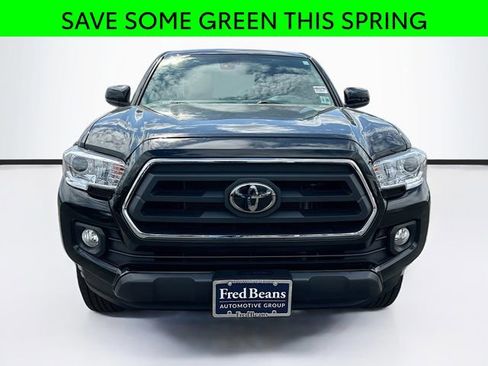 Used 2023 Toyota Tacoma SR5 AWD/4WD image 2