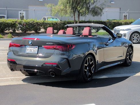 Used 2026 BMW 430i Convertible w/ M Sport Package image 9