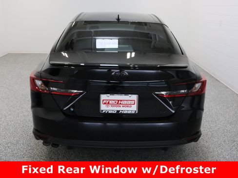 Used 2026 Toyota Camry SE w/ Multimedia Upgrade Package image 8