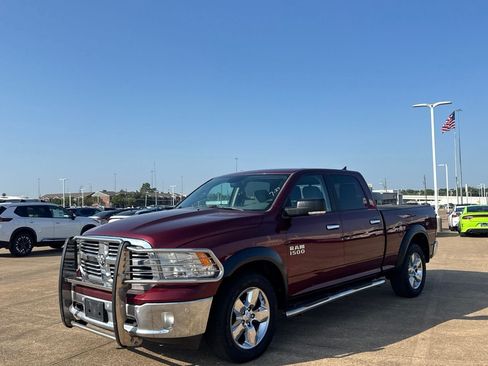 Used 2017 RAM 1500 Lone Star AWD/4WD image 9