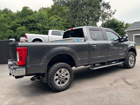 Used 2019 Ford F350 Lariat w/ Lariat Ultimate Package AWD/4WD image 11