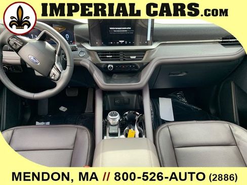 New 2026 Ford Explorer Platinum w/ LUX Leather Package image 23