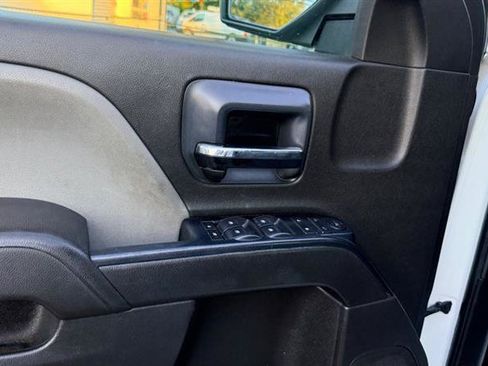 Used 2017 Chevrolet Silverado 2500 W/T w/ Snow Plow Prep Package AWD/4WD image 34
