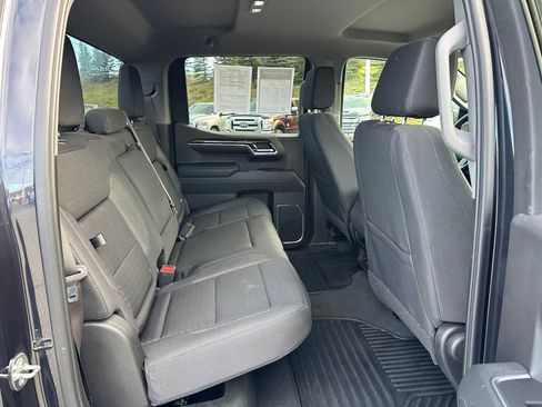 Used 2024 GMC Sierra 1500 Elevation image 12