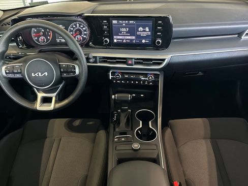 Used 2023 Kia K5 LXS image 13